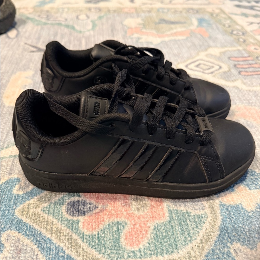 Adidas Black Low-Top Sneakers, STAR WARS size 2